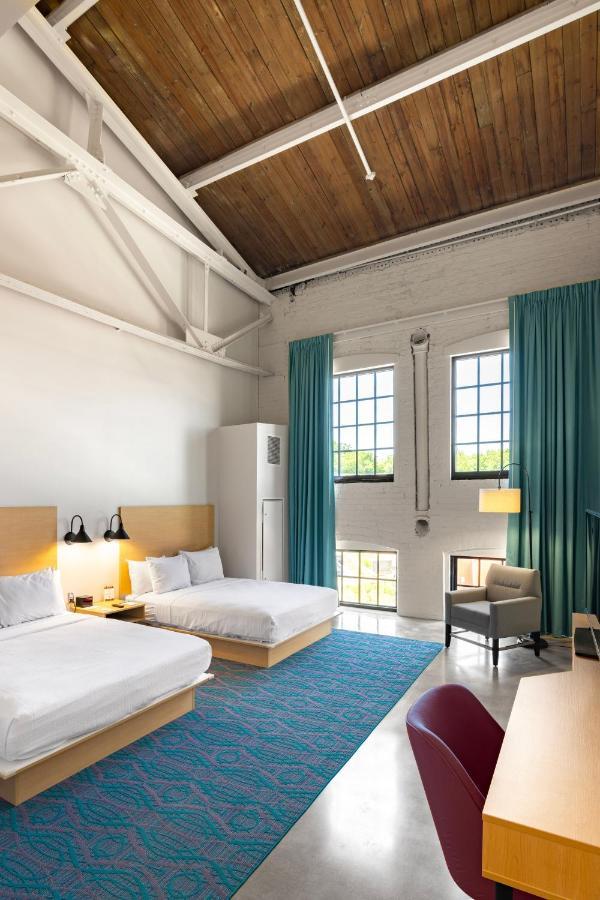 The Warehouse Hotel At Champion Mill Hamilton Exteriér fotografie