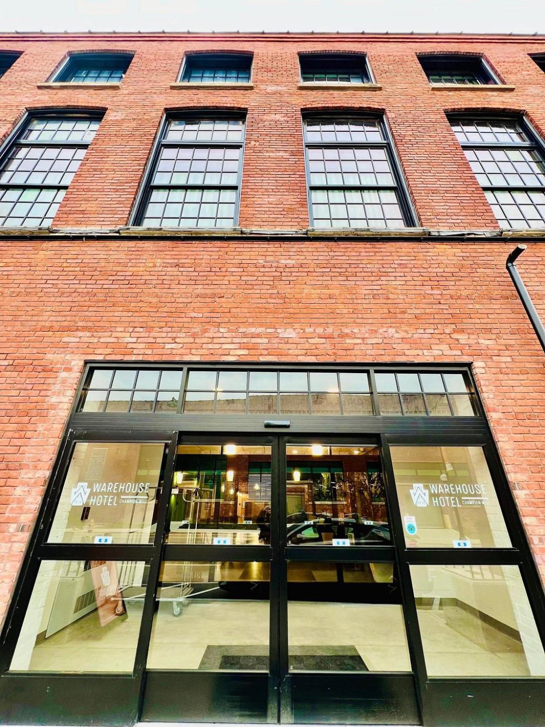 The Warehouse Hotel At Champion Mill Hamilton Exteriér fotografie